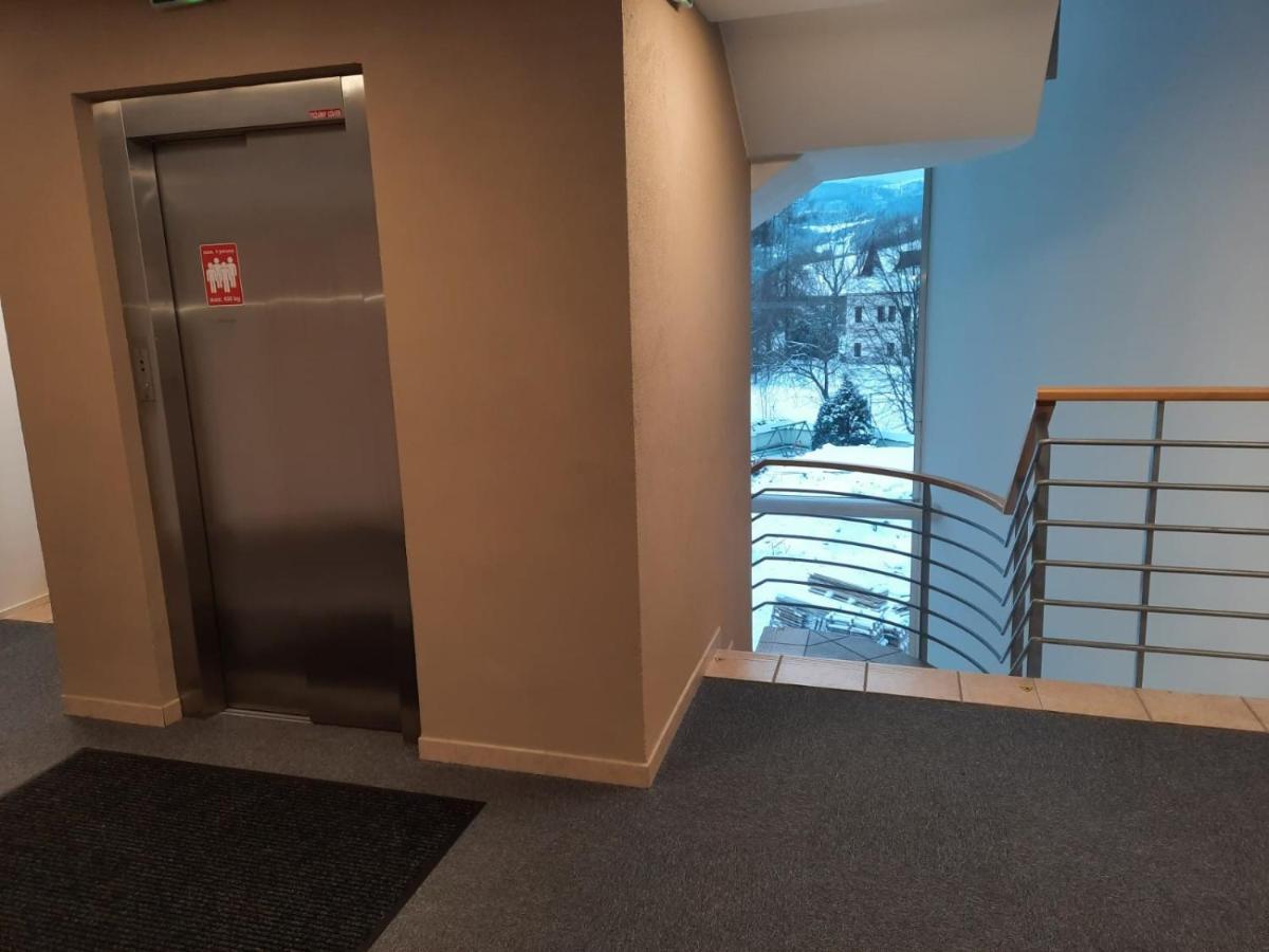 Apartman Artemis Bešeňová Екстериор снимка